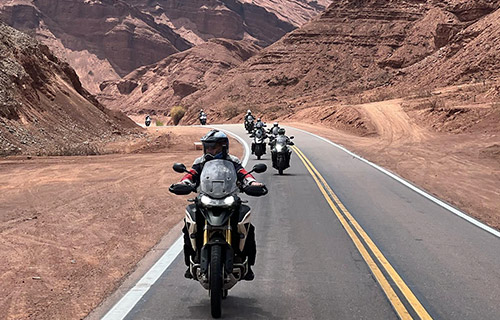 Viagem de moto, sozinho, por todos os países na América do Sul